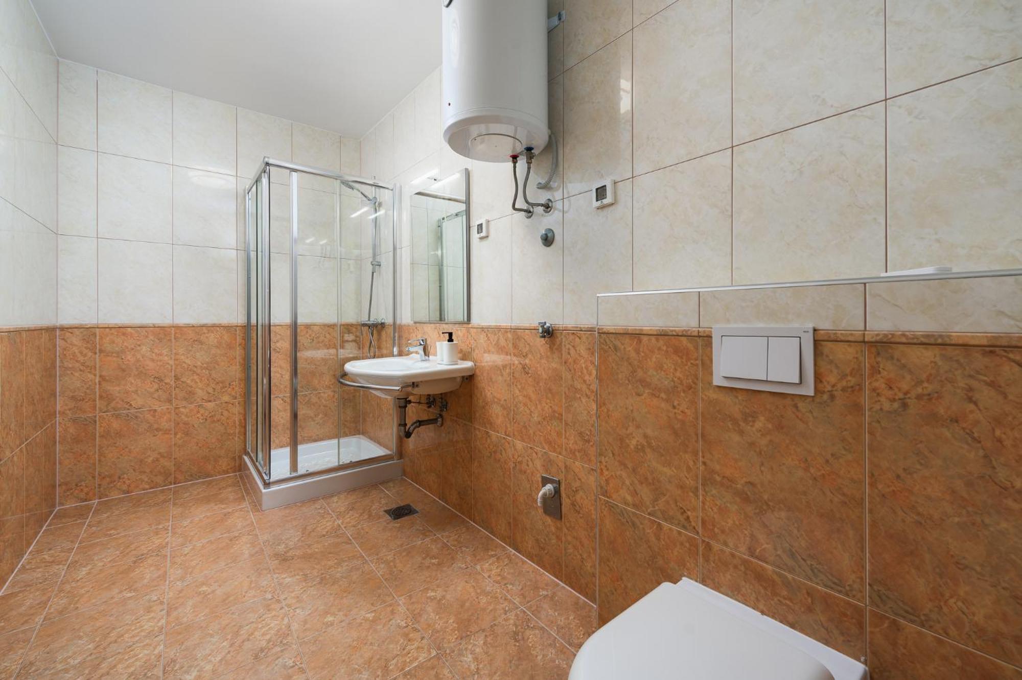 Rotonda Inn Novigrad Novigrad Istria Eksteriør bilde