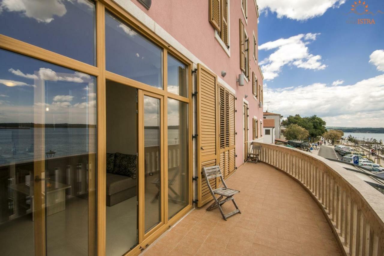 Rotonda Inn Novigrad Novigrad Istria Eksteriør bilde