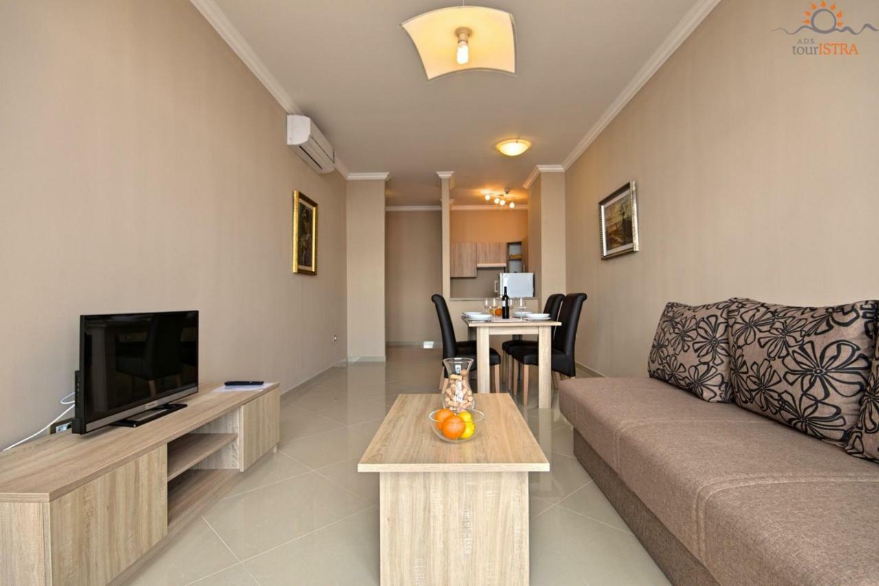 Rotonda Inn Novigrad Novigrad Istria Eksteriør bilde